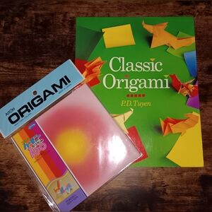 Classic Origami Book with Aitch Paper Set  By PD Tuyen